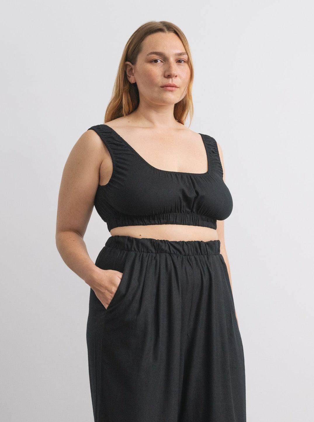 Sophie Crop, Regen Silk Noil, Black
