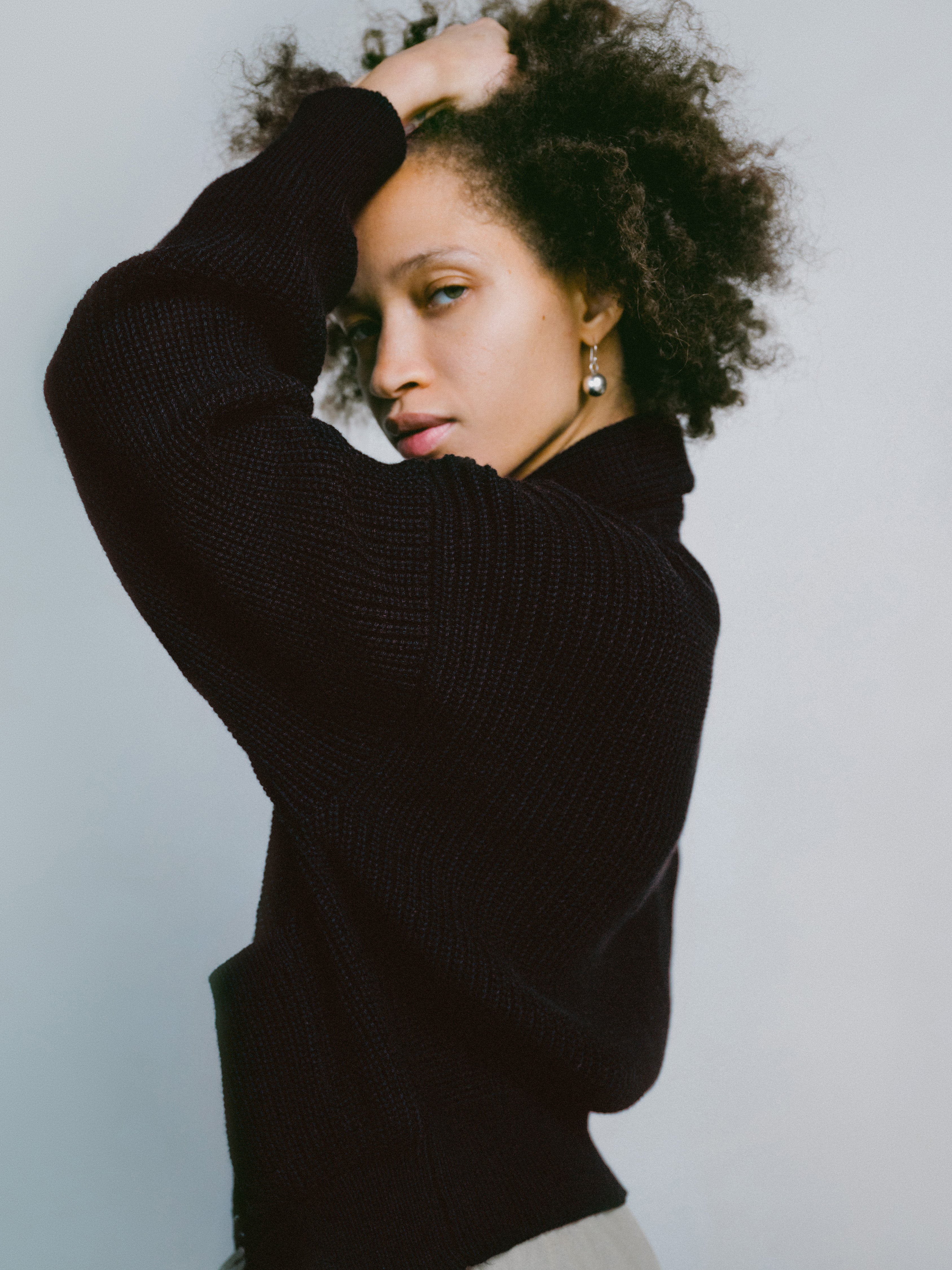 Sloan Cardigan, Organic Tanguis Cotton, Black