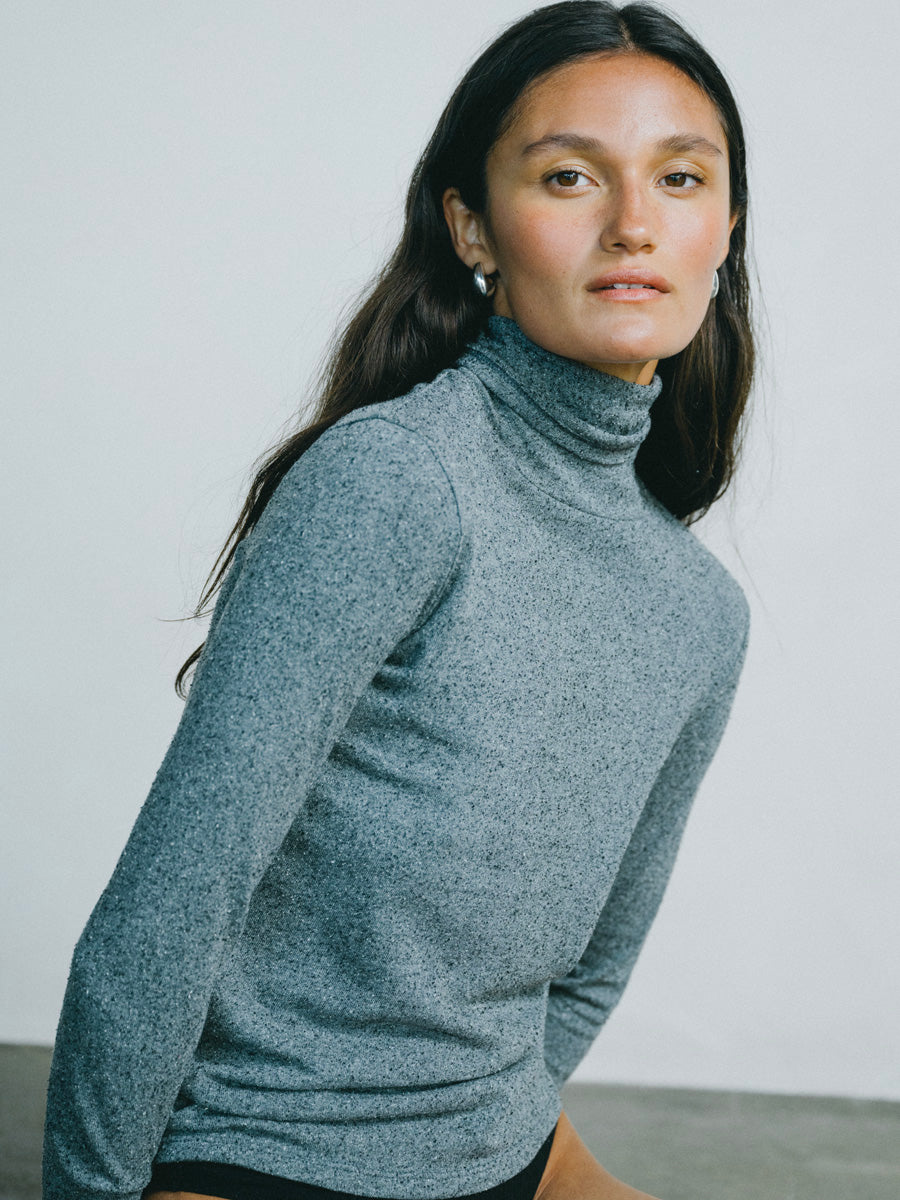 Marianne Turtleneck, Regen Silk Noil Jersey, Charcoal Heather